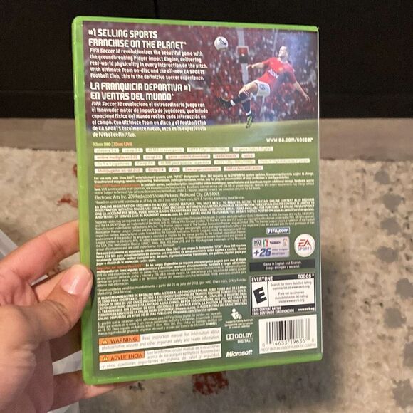 FIFA Soccer 12 Xbox 360 CIB Complete Tested & Working - Picture 4 of 4